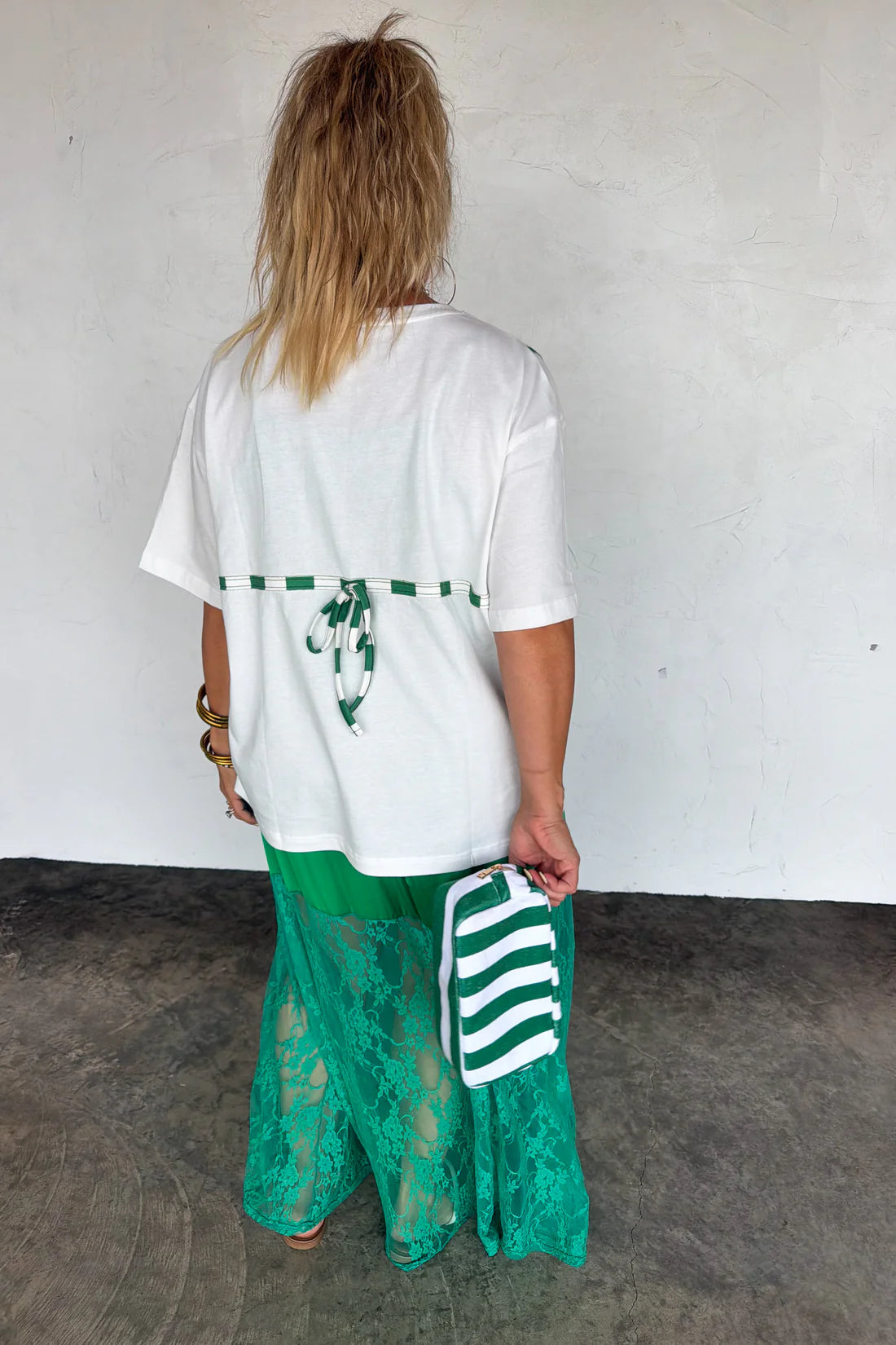 PREORDER- SANDY TOES TEE