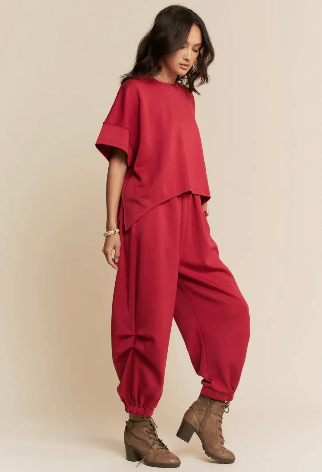 The “Throw It On & Go” Lounge Set