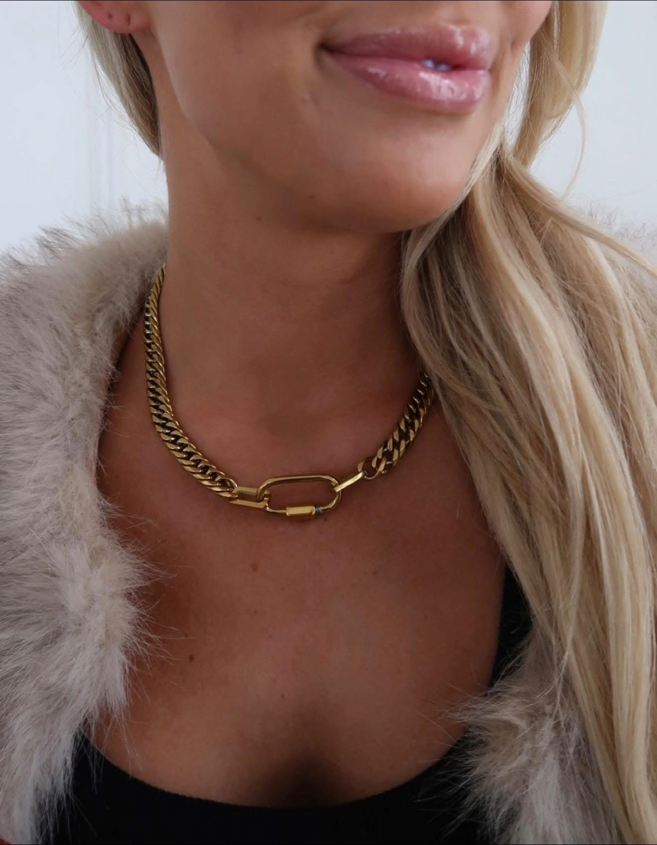 Stephanie Necklace