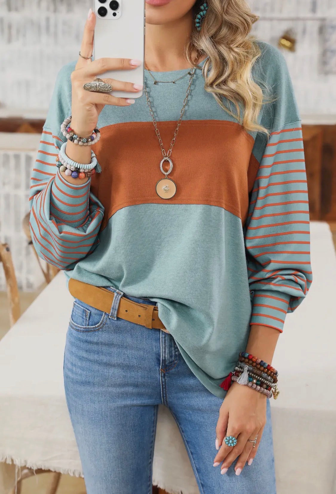BISHOP SLEEVE COLOR-BLOCK TOP