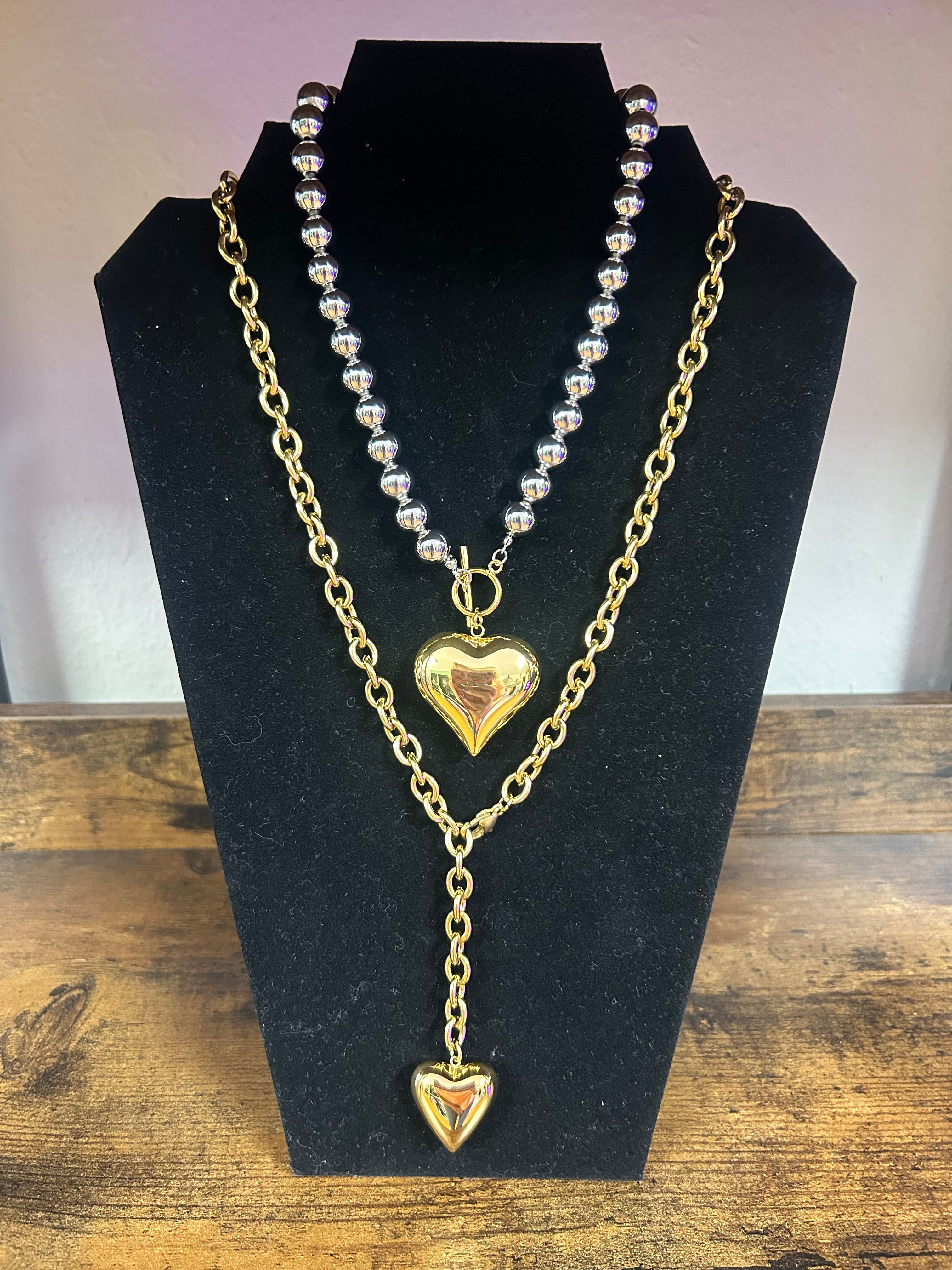 WRAP AROUND PUFFY HEART NECKLACE