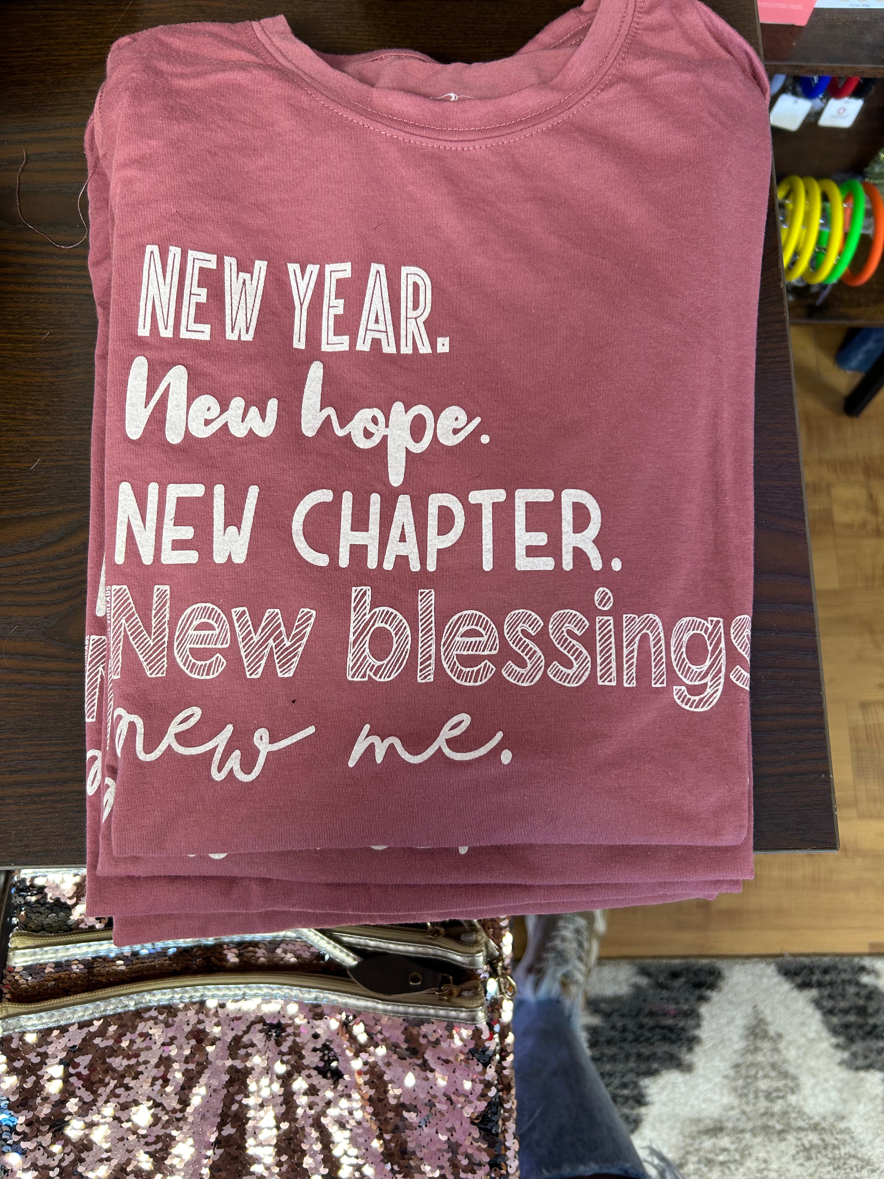 NEW YEAR TEE